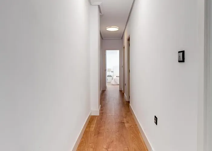 3 Bedroom 2 Bathroom 500 Meters From The In