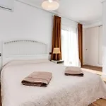 3 Bedroom 2 Bathroom 500 Meters From The In