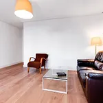 Апартаменты 3 Bedroom 2 Bathroom 500 Meters From The In *