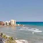 Апартаменты 3 Bedroom 2 Bathroom 500 Meters From The In *