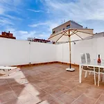 Апартаменты 3 Bedroom 2 Bathroom 500 Meters From The In *