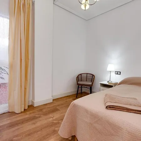 Apartamento 3 Bedroom 2 Bathroom 500 Meters From The In Torrevieja