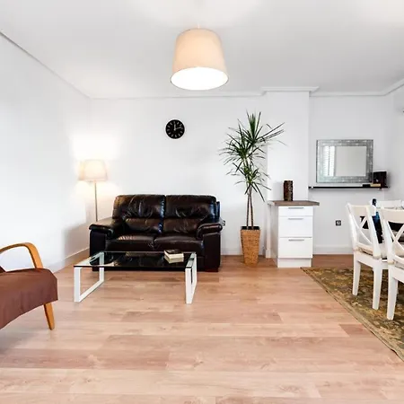 Apartamento 3 Bedroom 2 Bathroom 500 Meters From The In