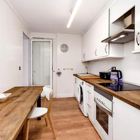 3 Bedroom 2 Bathroom 500 Meters From The In Apartamento *