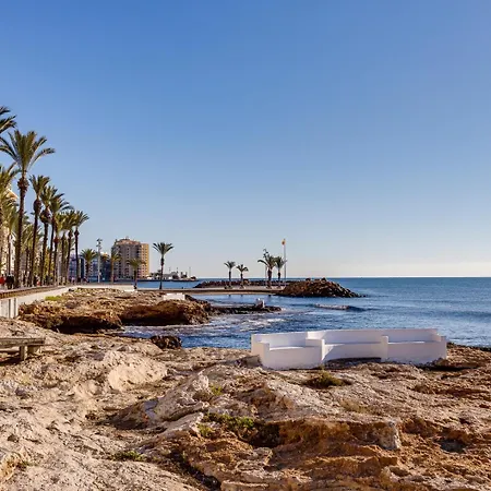 3 Bedroom 2 Bathroom 500 Meters From The In * Torrevieja