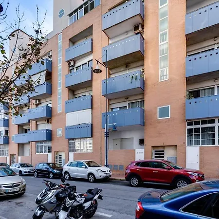 3 Bedroom 2 Bathroom 500 Meters From The In Apartamento *