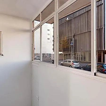 3 Bedroom 2 Bathroom 500 Meters From The In * Torrevieja