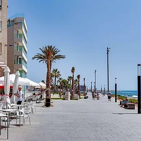 3 Bedroom 2 Bathroom 500 Meters From The In Apartamento *