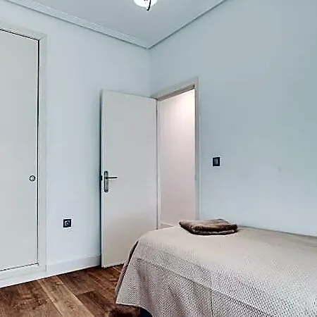 3 Bedroom 2 Bathroom 500 Meters From The In *