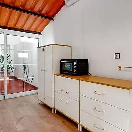 3 Bedroom 2 Bathroom 500 Meters From The In Apartamento Torrevieja