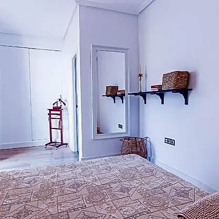 Apartamento 3 Bedroom 2 Bathroom 500 Meters From The In *