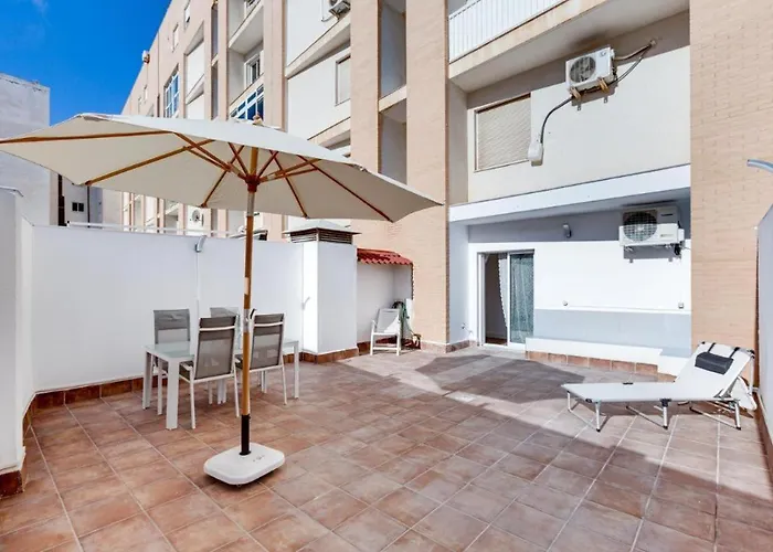 3 Bedroom 2 Bathroom 500 Meters From The In