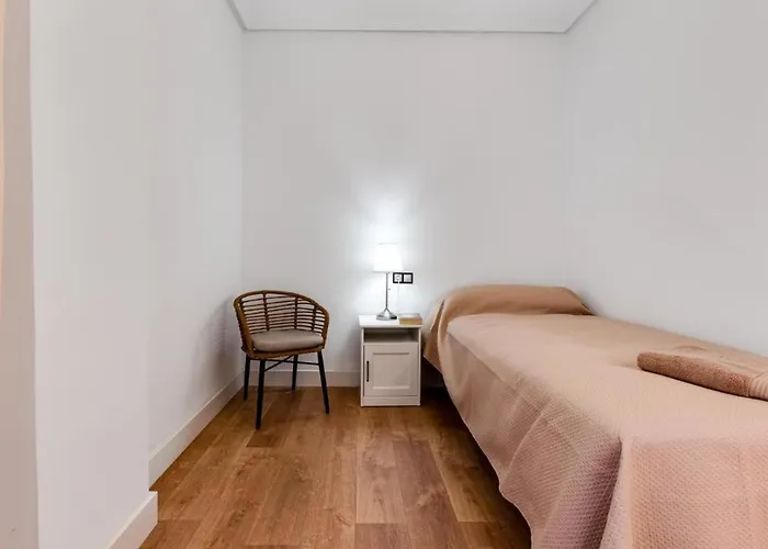 Appartement 3 Bedroom 2 Bathroom 500 Meters From The In *